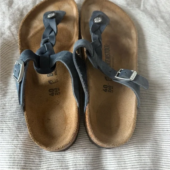 Navy braided Birkenstock Braided Gizeh Sandals size 40 - Picture 2 of 3